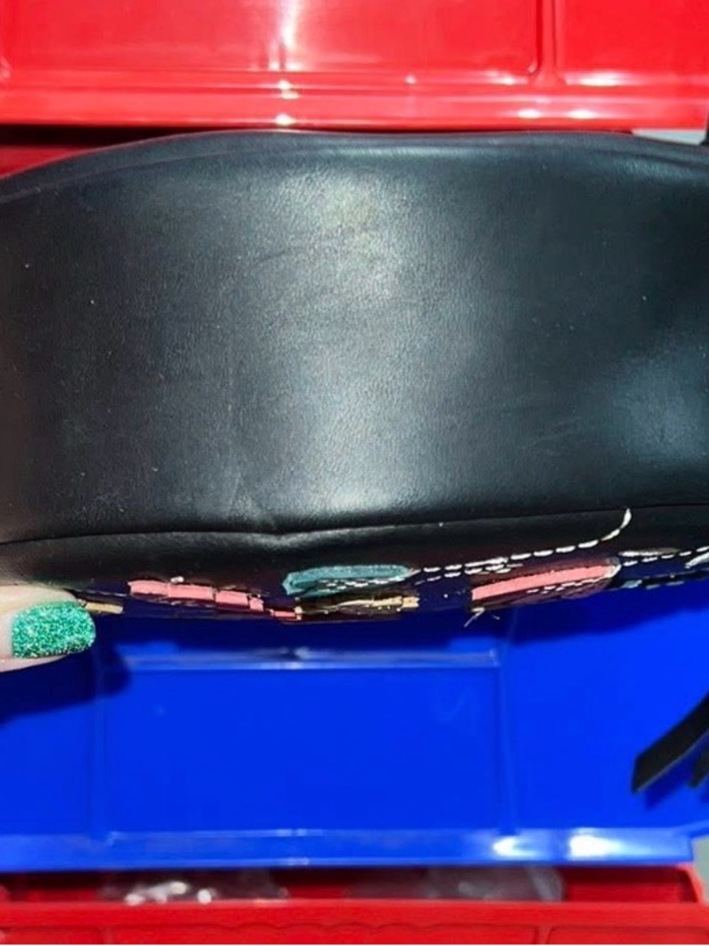 Portland Leather Goods Folklore Small Crossbody Bag - Black - Picture 4 of 5